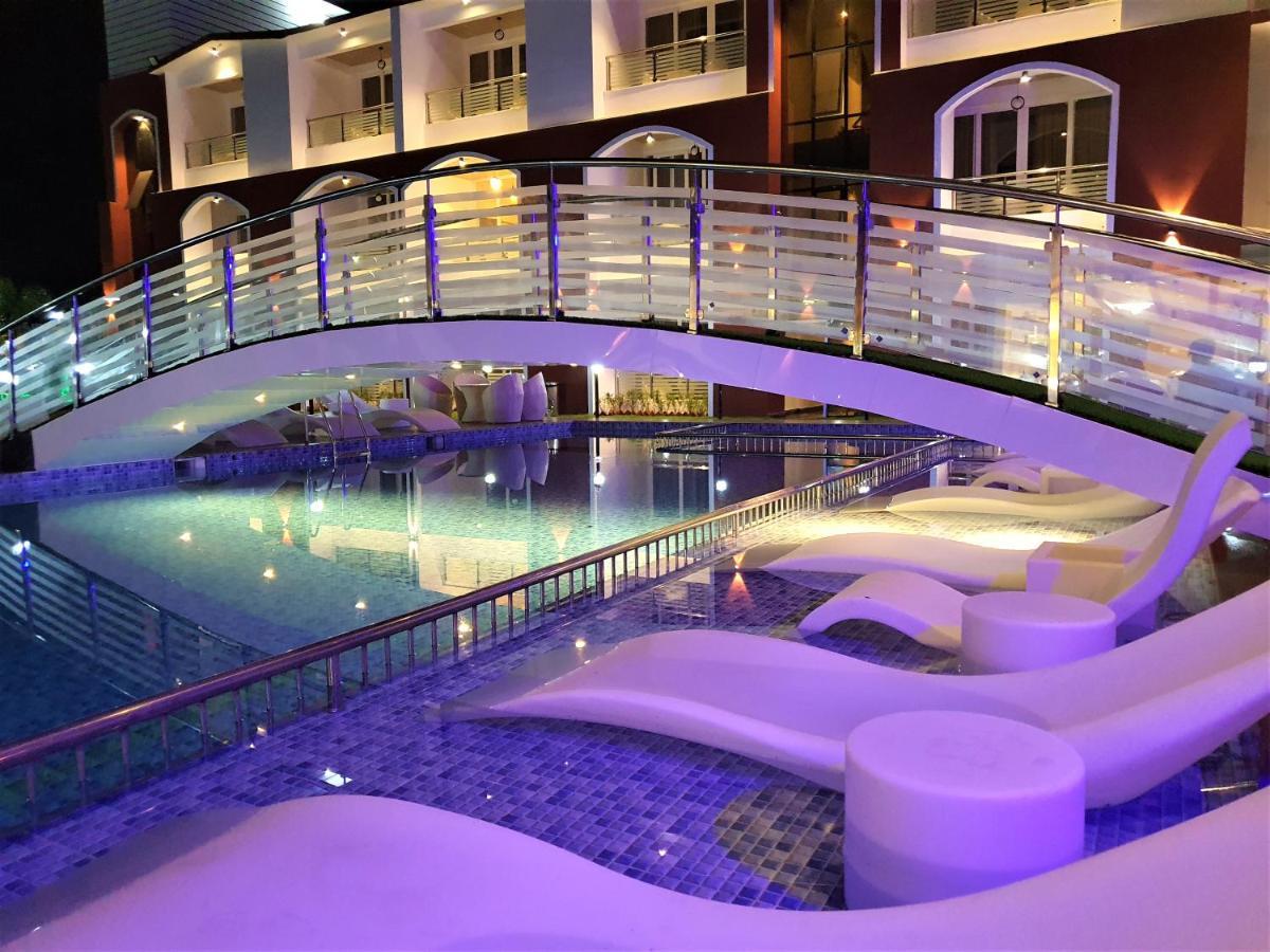 Vits Shanti Solitaire, Arpora Exterior photo