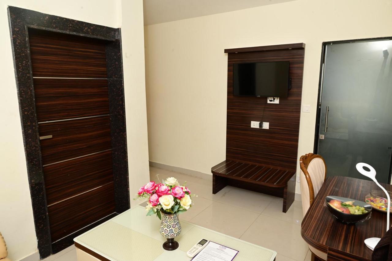 Vits Shanti Solitaire, Arpora Exterior photo